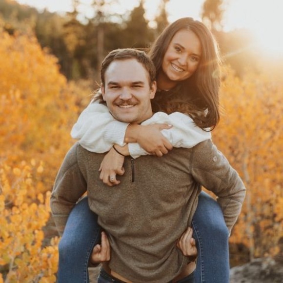 Meet your Posher, Kalee - Picture 1 of 1